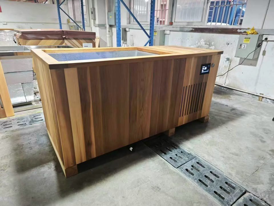 Cedar-finished commercial cold plunge with red cedar panelling and insulated cover